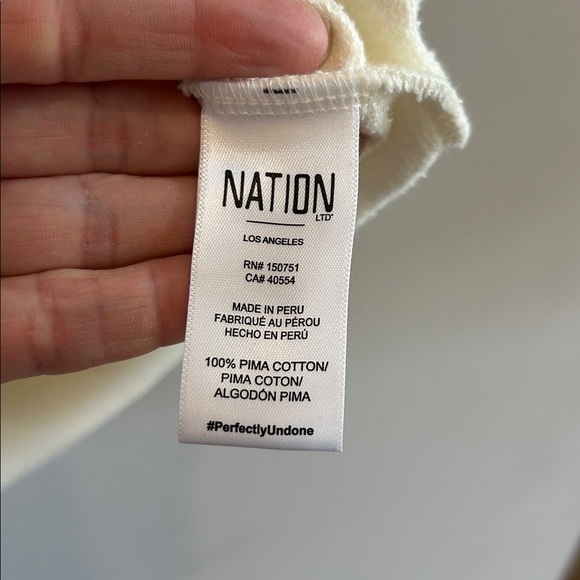 Nation Ltd Lenon Open Collar Short Sleeve Top - Picture 4 of 9